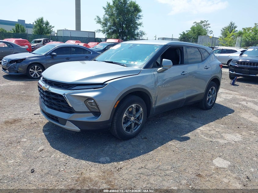 2025 Chevrolet Blazer VIN 3GNKBCR44SS235952 IAAI salvage auction — LEFT & RIGHT, Clear (Florida), sold $11,200 on 2026-07-24 (photo 2)