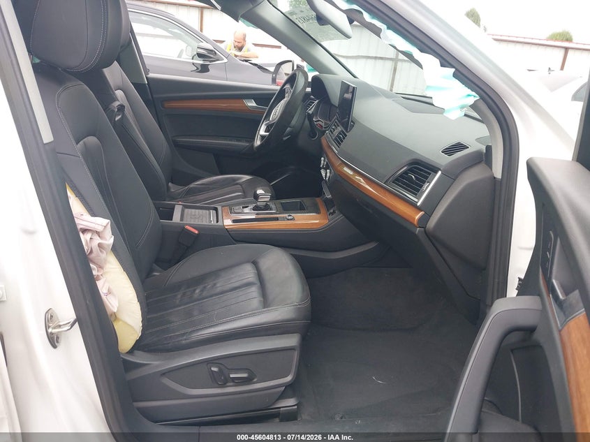 2021 Audi Q5 VIN WA1BAAFY1M2105983 IAAI salvage auction — RIGHT SIDE, Bill Of Sale (Washington), sold $50 on 2026-07-28 (photo 5)