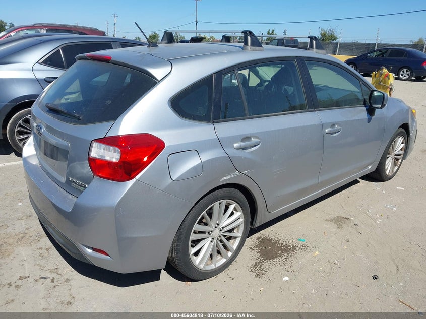 2012 Subaru Impreza VIN JF1GPAD6XCG226224 IAAI salvage auction — NORMAL WEAR, Clear (Oregon), sold $375 on 2026-07-17 (photo 4)