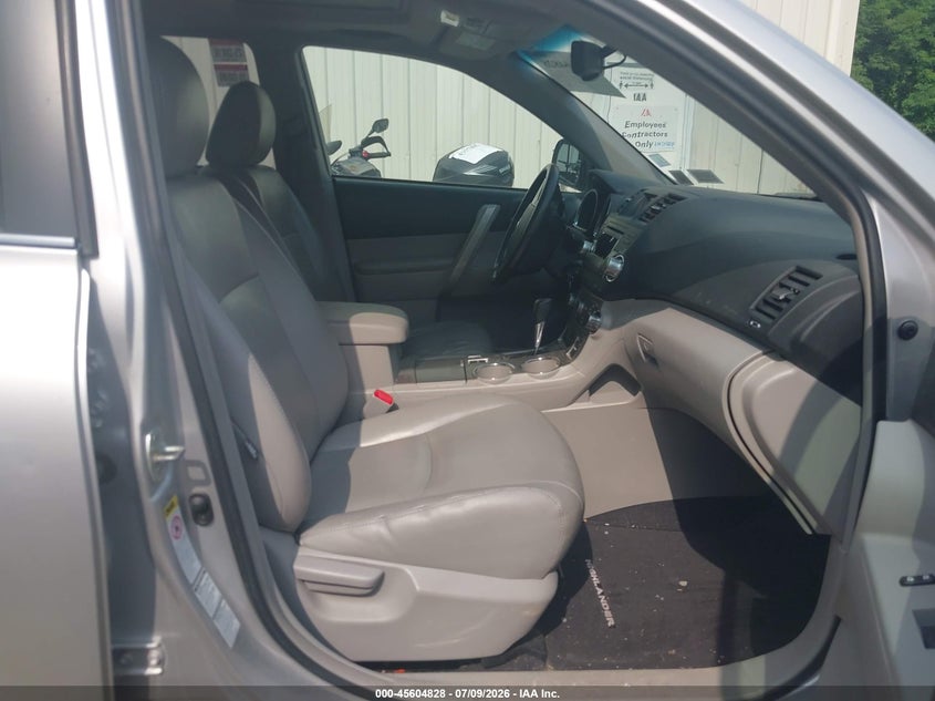 2012 Toyota Highlander VIN 5TDBK3EH2CS152463 IAAI salvage auction — NORMAL WEAR, Original (Vermont), sold $2,050 on 2026-07-16 (photo 5)
