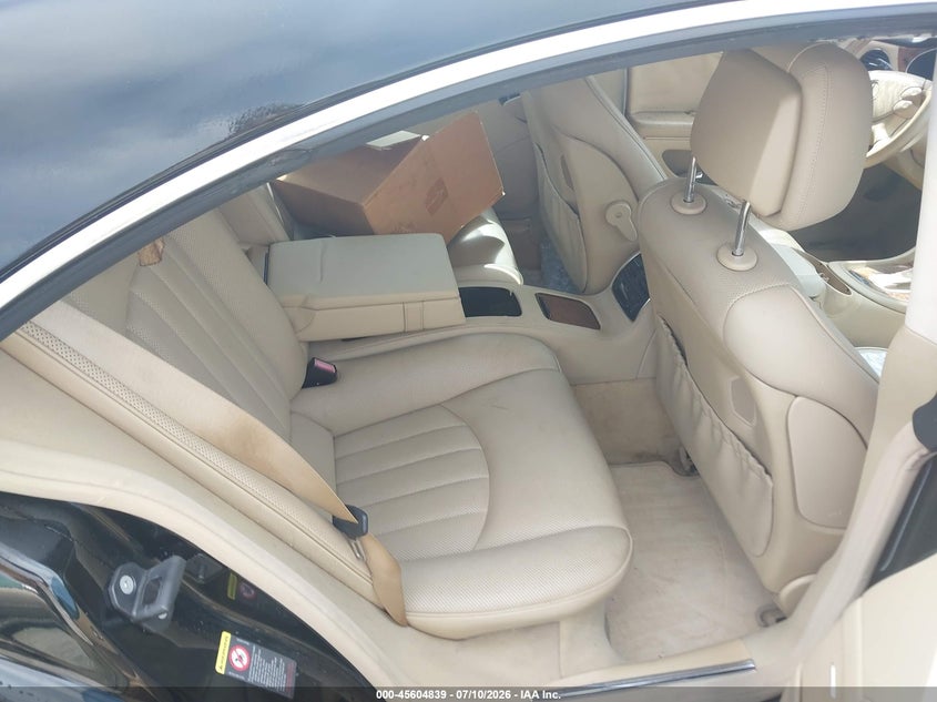 2007 Mercedes-benz Cls-class VIN WDDDJ72X57A084506 IAAI salvage auction — LEFT & RIGHT, Clear (South Carolina), sold $1,100 on 2026-07-28 (photo 8)