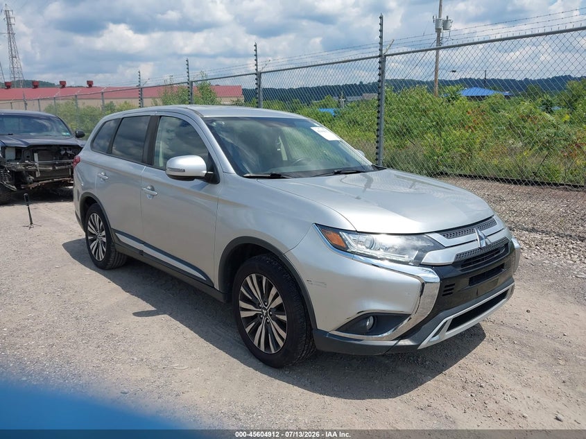 2019 Mitsubishi Outlander VIN JA4AZ3A31KZ008587 IAAI salvage auction — LEFT REAR, Salvage (Pennsylvania), sold $3,500 on 2026-07-28 (photo 1)