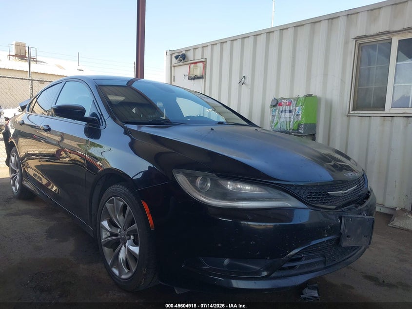 2015 Chrysler 200 VIN 1C3CCCBB8FN714981 IAAI salvage auction — REAR END, Salvage (California), sold $500 on 2026-07-31 (photo 1)