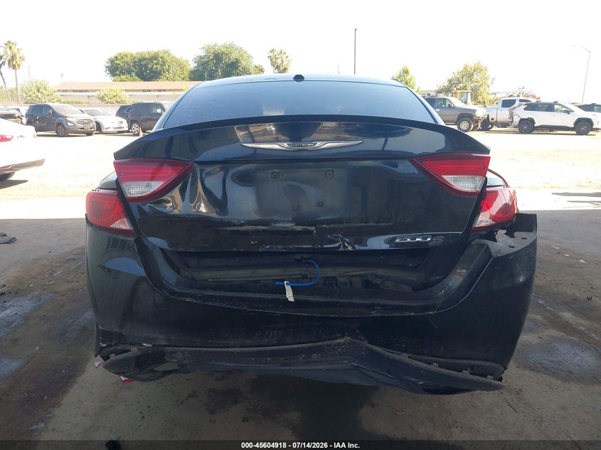 2015 Chrysler 200 VIN 1C3CCCBB8FN714981 IAAI salvage auction — REAR END, Salvage (California), sold $500 on 2026-07-31 (photo 6)
