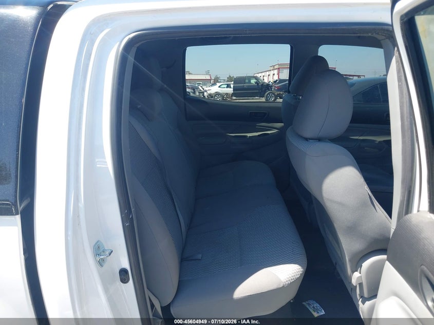 2012 Toyota Tacoma VIN 5TFJX4GN2CX010596 IAAI salvage auction — RIGHT FRONT, Salvage Title, sold $25 on 2026-07-30 (photo 8)