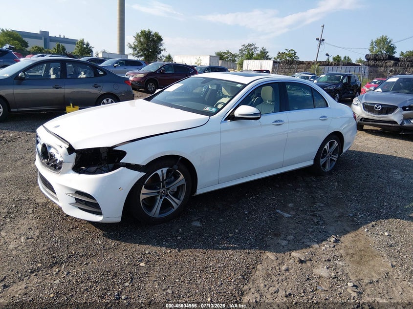 2018 Mercedes-benz E-klasse VIN WDDZF4KB5JA381776 IAAI salvage auction — LEFT FRONT, Salvage (Pennsylvania), sold $9,300 on 2026-07-31 (photo 2)