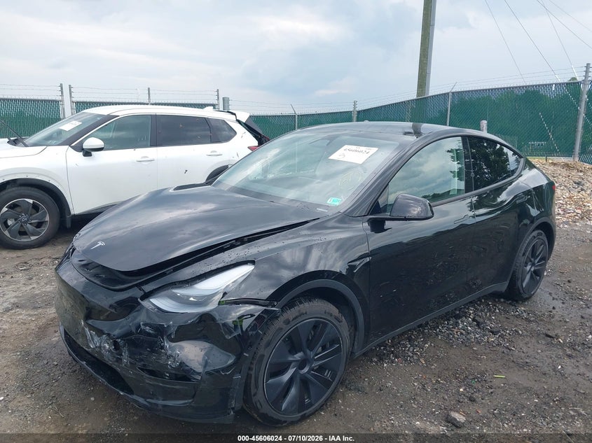 2024 Tesla Model y VIN 7SAYGAEE8RF110269 IAAI salvage auction — FRONT END, Salvage Title, sold $25 on 2026-07-30 (photo 2)