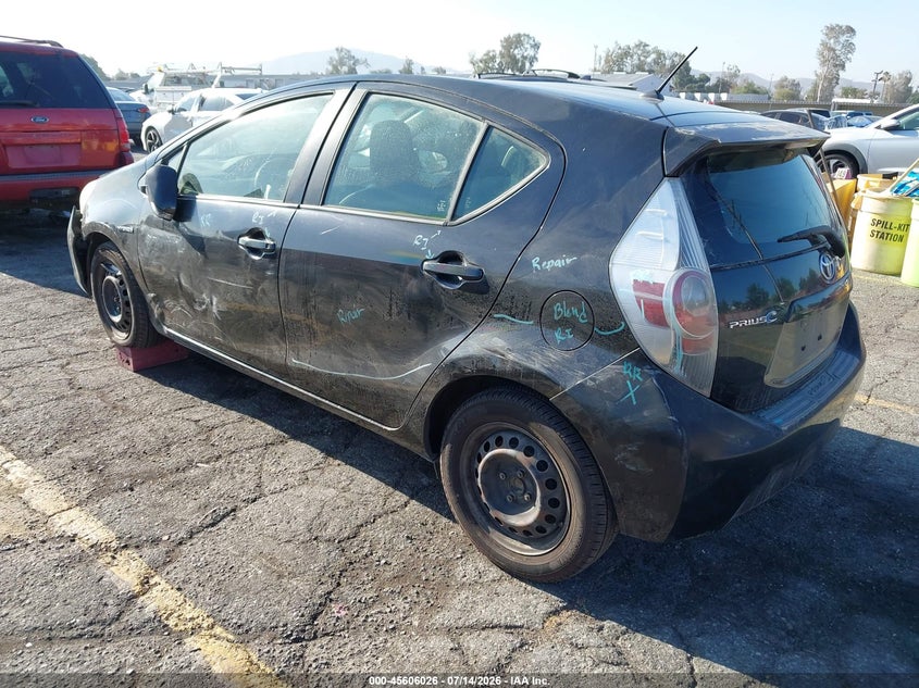 2014 Toyota Prius c VIN JTDKDTB39E1063735 IAAI salvage auction — LEFT SIDE, Salvage (California), sold $225 on 2026-07-28 (photo 3)