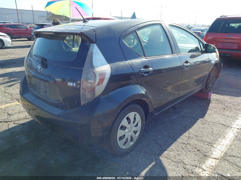 2014 Toyota Prius c VIN JTDKDTB39E1063735 IAAI salvage auction — LEFT SIDE, Salvage (California), sold $225 on 2026-07-28 (photo 4)