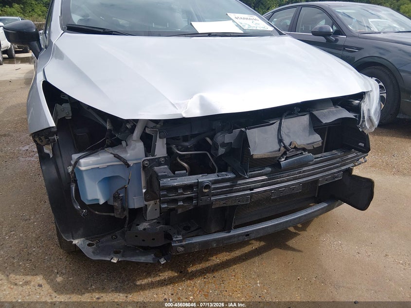 2024 Nissan Versa VIN 3N1CN8FV1RL880919 IAAI salvage auction — FRONT END, Enterprise Vehicles Clear Only (Texas), sold $11,250 on 2026-07-20 (photo 6)