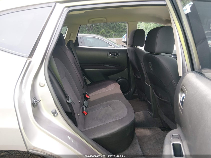 2013 Nissan Rogue sport VIN JN8AS5MV6DW602300 IAAI salvage auction — NORMAL WEAR, Clear (Virginia), sold $225 on 2026-07-29 (photo 8)