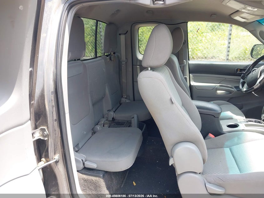 2013 Toyota Tacoma VIN 5TFUU4ENXDX077036 IAAI salvage auction — FRONT END, Salvage (Pennsylvania), sold $4,250 on 2026-07-28 (photo 8)