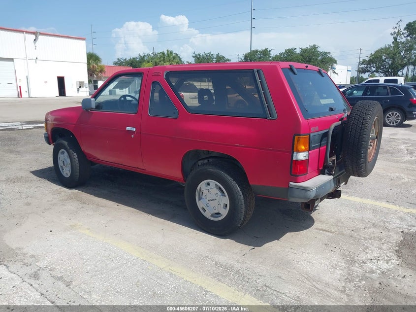 1987 Nissan Pathfinder VIN JN8HD16Y4HW001885 IAAI salvage auction — MECHANICAL, Clear (Florida), sold $325 on 2026-07-29 (photo 3)