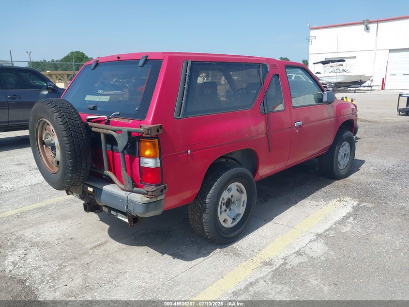 1987 Nissan Pathfinder VIN JN8HD16Y4HW001885 IAAI salvage auction — MECHANICAL, Clear (Florida), sold $325 on 2026-07-29 (photo 4)