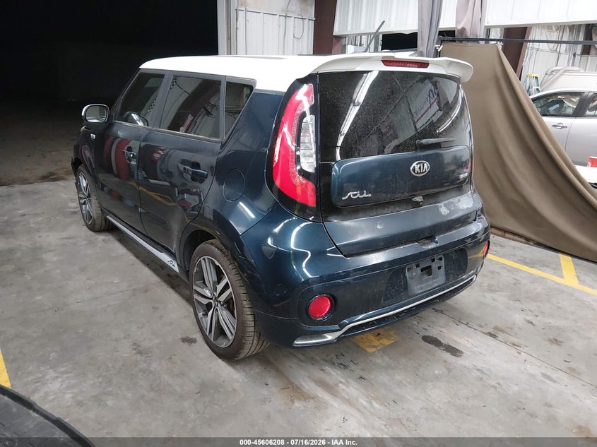 2018 Kia Soul VIN KNDJP3A57J7616377 IAAI salvage auction — FRONT & REAR, Salvage (Arizona), sold $1,700 on 2026-07-28 (photo 3)