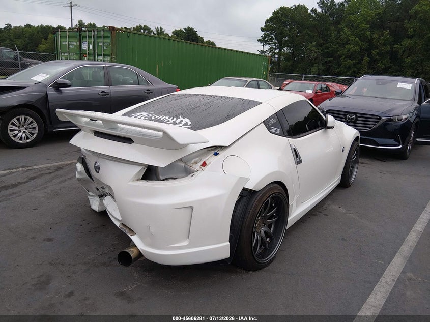 2012 Nissan 370z VIN JN1AZ4EH9CM561233 IAAI salvage auction — REAR END, Salvage Title, sold $7,200 on 2026-08-12 (photo 4)