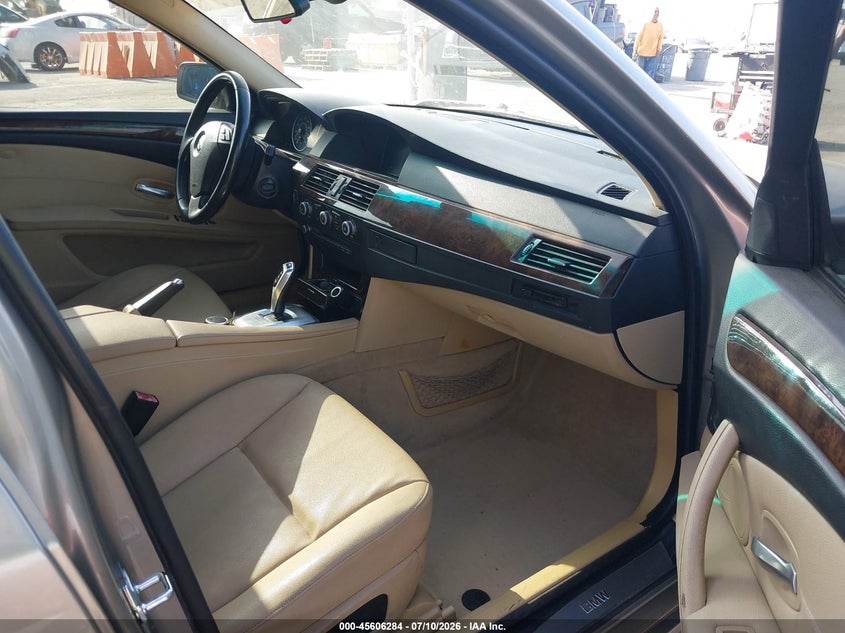 2008 BMW 5 series VIN WBANU53538CT05417 IAAI salvage auction — FRONT END, Salvage (California), sold $350 on 2026-07-29 (photo 5)