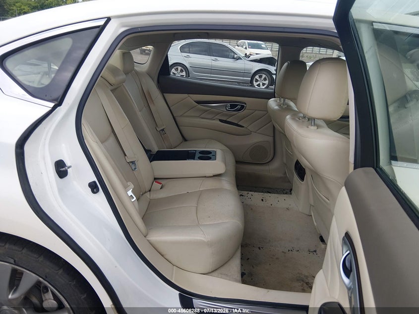 2015 Infiniti Q70 VIN JN1BY1PP1FM600363 IAAI salvage auction — REAR END, Salvage (Tennessee), sold $25 on 2026-07-29 (photo 8)