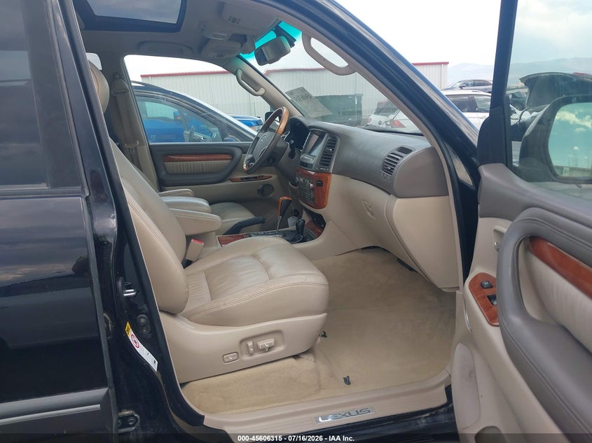 2006 Lexus Lx 470 VIN JTJHT00W664004308 IAAI salvage auction — NORMAL WEAR, Clear (Idaho), sold $3,050 on 2026-07-28 (photo 5)