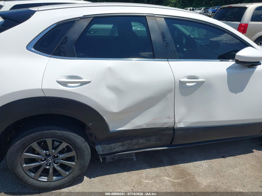 2022 Mazda Cx-30 VIN 3MVDMBAL9NM413399 IAAI salvage auction — RIGHT SIDE, Salvage Title, sold $7,450 on 2026-08-19 (photo 6)