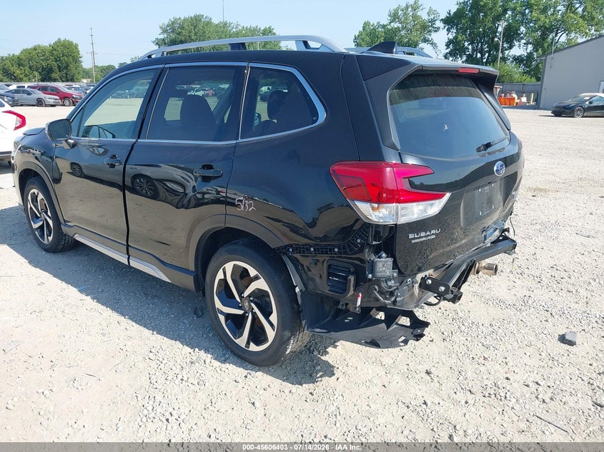 2023 Subaru Forester VIN JF2SKARC5PH427094 IAAI salvage auction — REAR END, Salvage (Ohio), sold $8,300 on 2026-07-29 (photo 3)