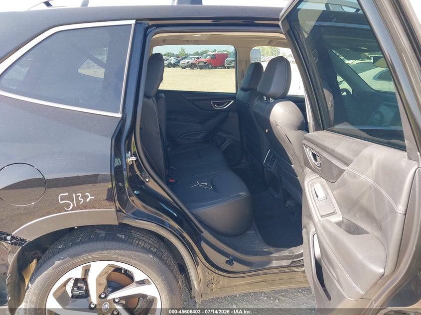 2023 Subaru Forester VIN JF2SKARC5PH427094 IAAI salvage auction — REAR END, Salvage (Ohio), sold $8,300 on 2026-07-29 (photo 8)