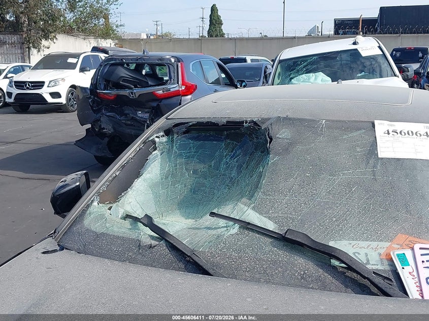 2022 BMW 3er VIN 3MW5R1J04N8C41859 IAAI salvage auction — RIGHT FRONT, Salvage Certificate (California), sold $6,700 on 2026-07-31 (photo 6)