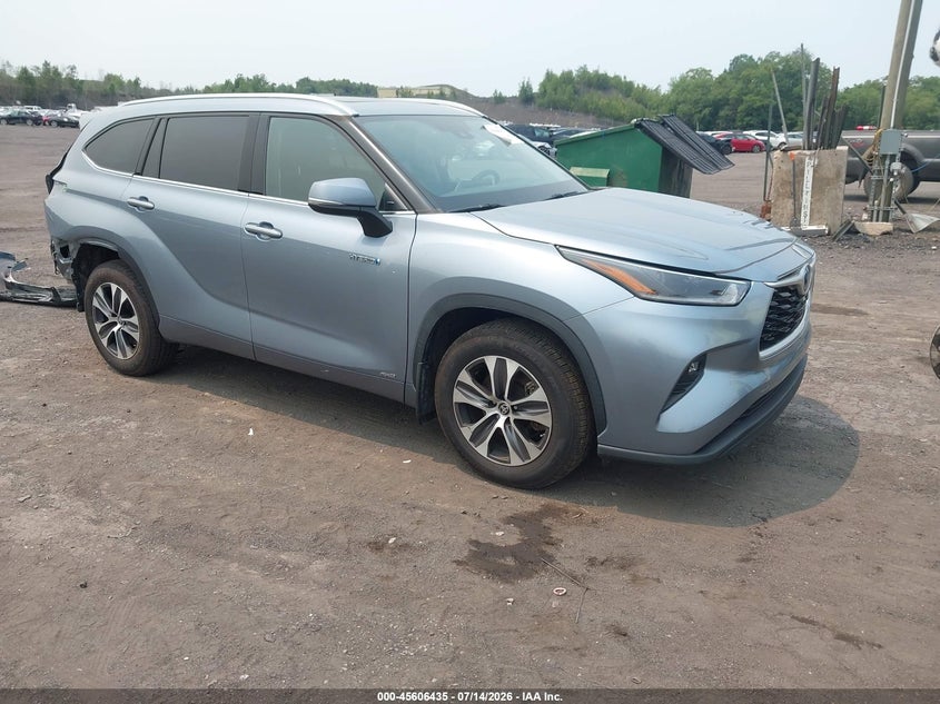 2021 Toyota Highlander VIN 5TDGBRCH7MS068300 IAAI salvage auction — REAR END, Salvage Title, sold $19,000 on 2026-07-22 (photo 1)