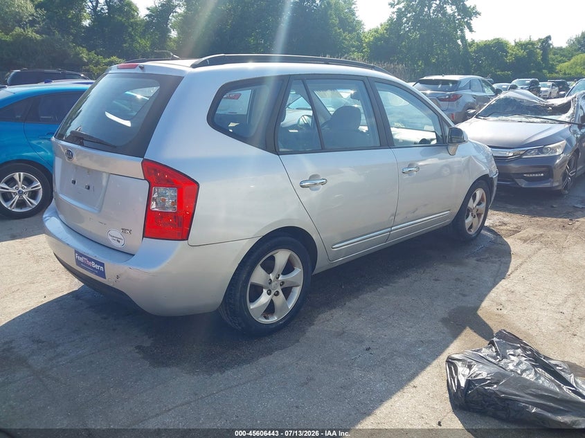 2008 Kia Rondo VIN KNAFG525387199444 IAAI salvage auction — RIGHT FRONT, Salvage - Greater Than 75% (Maryland), sold $575 on 2026-07-30 (photo 4)