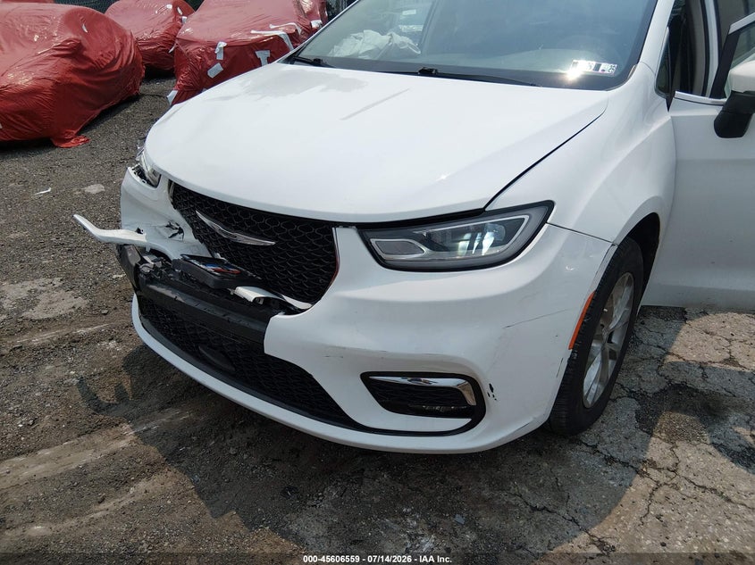 2023 Chrysler Pacifica VIN 2C4RC3BG9PR570072 IAAI salvage auction — FRONT END, Wait Title, sold $6,200 on 2026-08-26 (photo 6)