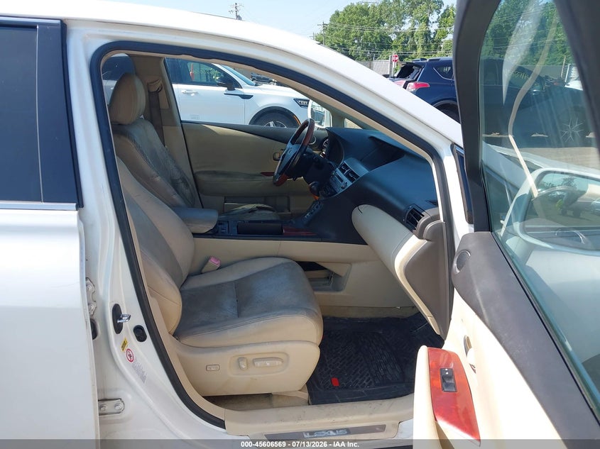 2012 Lexus Rx VIN JTJZK1BA5C2414023 IAAI salvage auction — NORMAL WEAR, Original (Ohio), sold $4,250 on 2026-07-30 (photo 5)