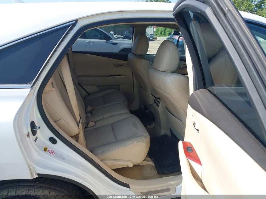 2012 Lexus Rx VIN JTJZK1BA5C2414023 IAAI salvage auction — NORMAL WEAR, Original (Ohio), sold $4,250 on 2026-07-30 (photo 8)