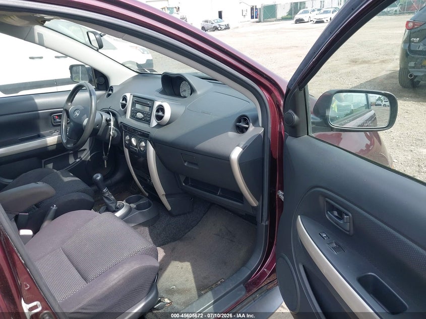 2005 Scion Xa VIN JTKKT624850125735 IAAI salvage auction — NORMAL WEAR, Clear (Pennsylvania), sold $1,250 on 2026-07-17 (photo 5)