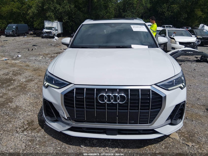 2024 Audi Q3 VIN WA1DECF30R1031207 IAAI salvage auction — UNKNOWN, Salvage Title, sold $17,350 on 2026-08-20 (photo 6)