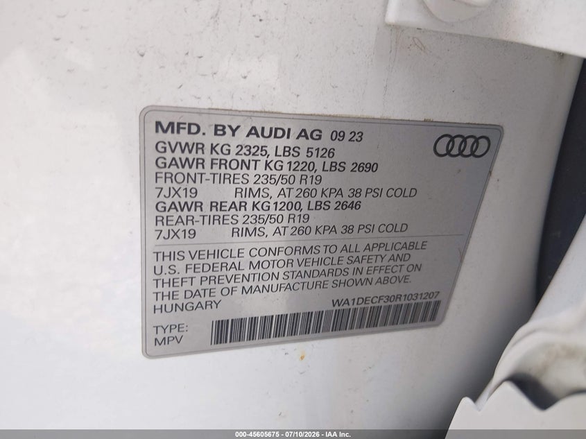 2024 Audi Q3 VIN WA1DECF30R1031207 IAAI salvage auction — UNKNOWN, Salvage Title, sold $17,350 on 2026-08-20 (photo 9)