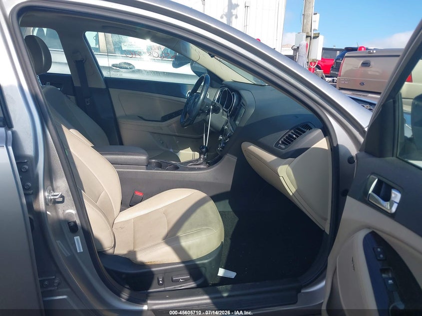 2015 Kia Optima VIN 5XXGN4A76FG377877 IAAI salvage auction — NORMAL WEAR, Clear (Tennessee), sold $1,050 on 2026-07-30 (photo 5)