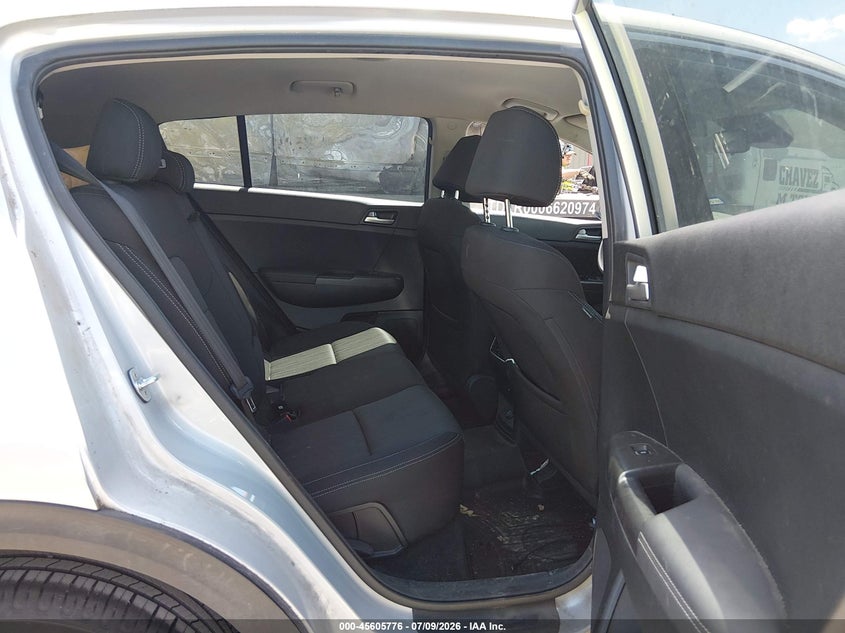 2020 Kia Sportage VIN KNDPM3AC5L7635966 IAAI salvage auction — NORMAL WEAR, Original (Texas), sold $2,150 on 2026-07-28 (photo 8)
