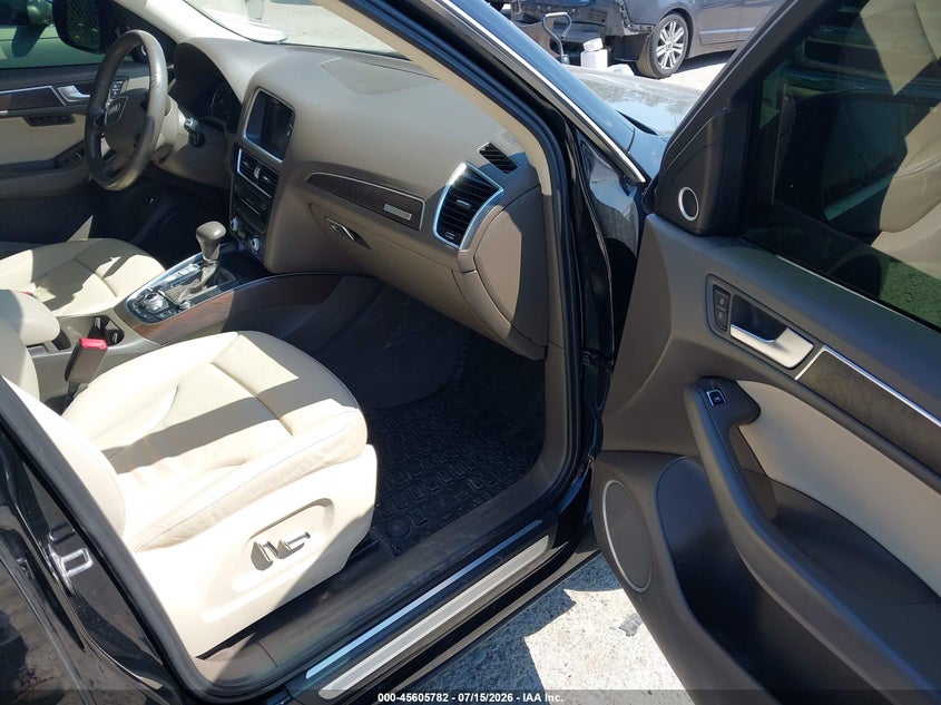 2015 Audi Q5 VIN WA1LFAFP5FA024569 IAAI salvage auction — NORMAL WEAR, Clear (Washington), sold $1,650 on 2026-07-29 (photo 5)