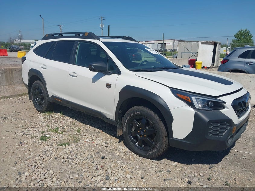 2025 Subaru Outback VIN 4S4BTGUD4S3258251 — IAAI salvage auction photo