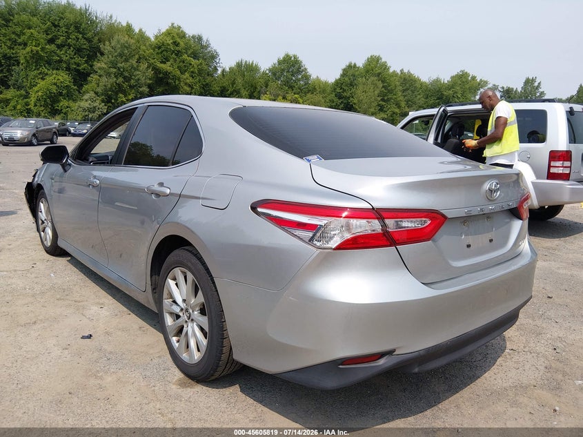 2018 Toyota Camry VIN JTNB11HK4J3020880 IAAI salvage auction — FRONT END, Salvage (Connecticut), sold $4,850 on 2026-07-30 (photo 3)