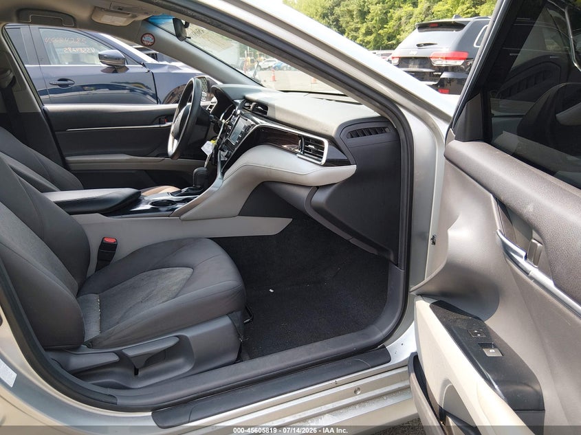 2018 Toyota Camry VIN JTNB11HK4J3020880 IAAI salvage auction — FRONT END, Salvage (Connecticut), sold $4,850 on 2026-07-30 (photo 5)