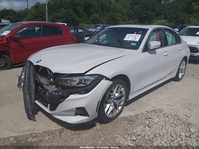 2025 BMW 3er VIN 3MW69CW07S8E99006 IAAI salvage auction — FRONT END, Enterprise Vehicles Clear Only (Texas), sold $17,500 on 2026-07-27 (photo 2)