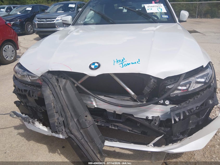 2025 BMW 3er VIN 3MW69CW07S8E99006 IAAI salvage auction — FRONT END, Enterprise Vehicles Clear Only (Texas), sold $17,500 on 2026-07-27 (photo 6)