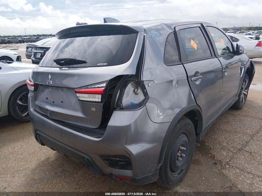 2025 Mitsubishi Outlander VIN JA4ARUAU9SU010759 IAAI salvage auction — BIO HAZARD, Certificate Of Destruction (Florida), sold $1,550 on 2026-07-29 (photo 4)