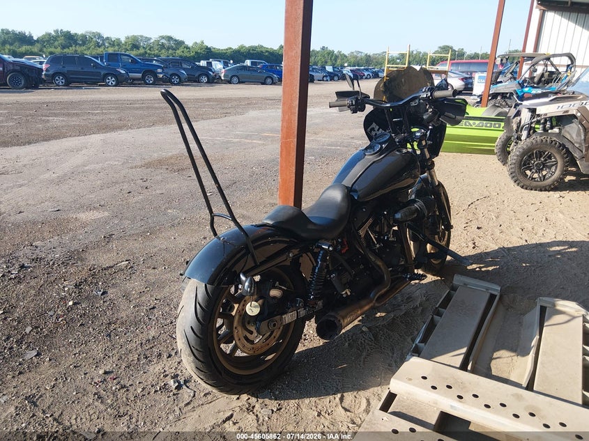 2016 Harley-davidson Low rider VIN 1HD1GS825GC321377 IAAI salvage auction — FRONT END, Salvage Title, sold $2,650 on 2026-10-03 (photo 4)
