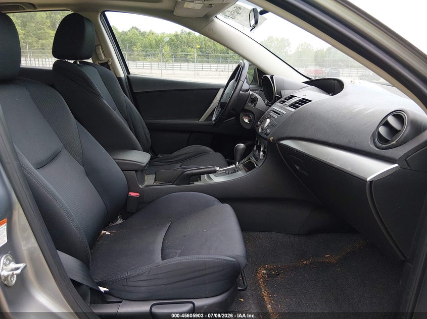 2010 Mazda 3 VIN JM1BL1H69A1222479 IAAI salvage auction — NORMAL WEAR, Clear (Tennessee), sold $850 on 2026-07-29 (photo 5)