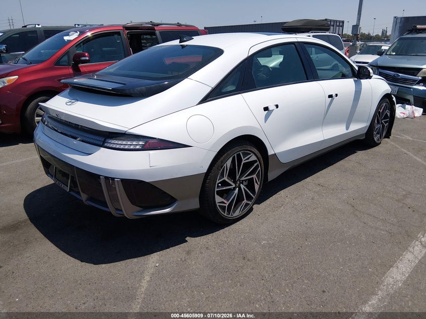 2024 Hyundai Ioniq 6 VIN KMHM54AA7RA061740 IAAI salvage auction — LEFT FRONT, Salvage (California), sold $7,400 on 2026-07-29 (photo 4)