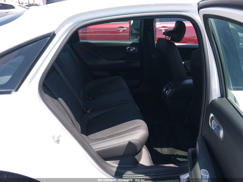 2024 Hyundai Ioniq 6 VIN KMHM54AA7RA061740 IAAI salvage auction — LEFT FRONT, Salvage (California), sold $7,400 on 2026-07-29 (photo 8)