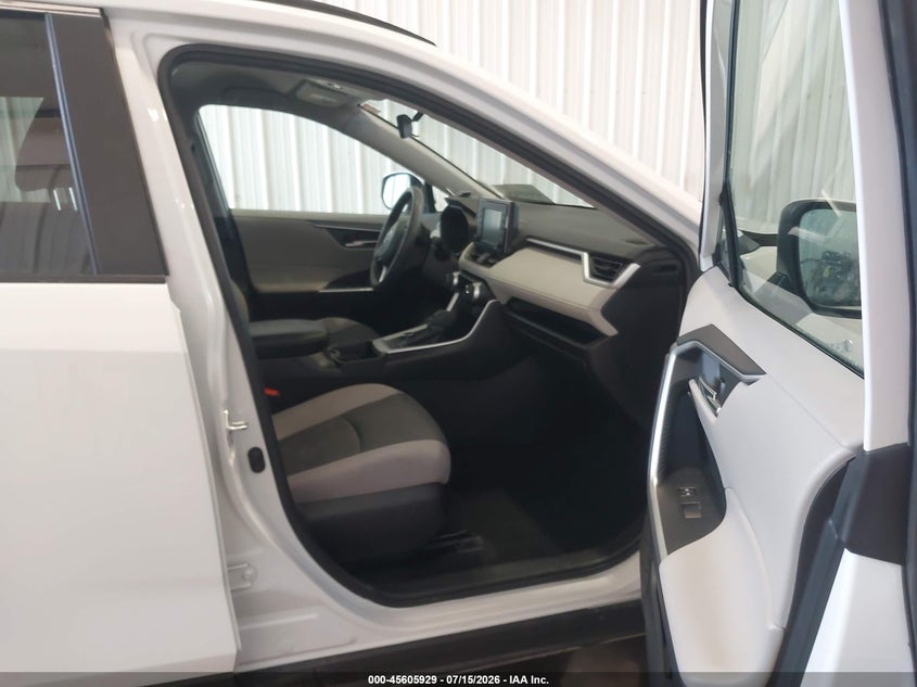 2020 Toyota Rav 4 VIN 2T3RWRFV6LW076223 IAAI salvage auction — FRONT END, Salvage Title, sold $9,600 on 2026-08-01 (photo 5)