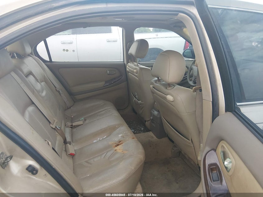 2001 Infiniti I30 VIN JNKCA31A41T034136 IAAI salvage auction — NORMAL WEAR, Original (Texas), sold $50 on 2026-07-24 (photo 8)